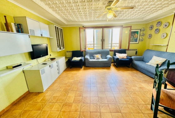 Resale - Apartment / flat - Torrevieja - Playa del Acequión