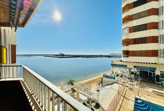 Resale - Apartment / flat - Torrevieja - Playa del Acequión