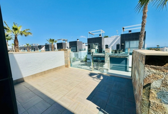 Resale - Villa - Orihuela Costa - Lomas de Cabo Roig