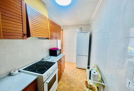 Resale - Apartment / flat - Torrevieja - Playa de La Acequion