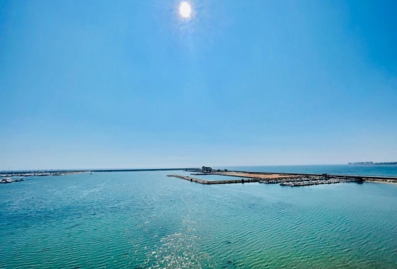 Resale - Apartment / flat - Torrevieja - Playa de La Acequion