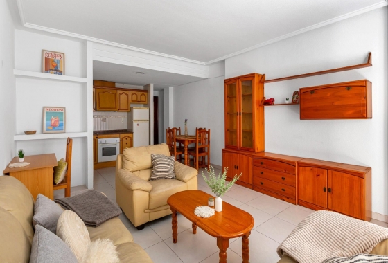 Resale - Apartment / flat - Torrevieja - Playa del Cura