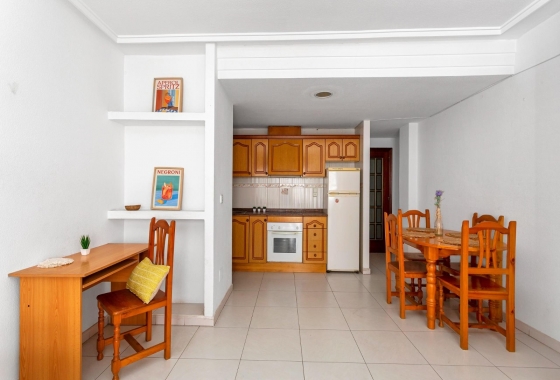 Reventa - Apartamento / piso - Torrevieja - Playa del Cura