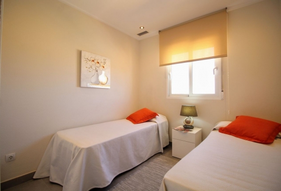 Resale - Bungalow - Torrevieja - Punta prima