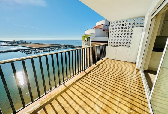 Resale - Apartment / flat - Torrevieja - Playa del Acequión