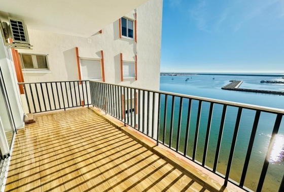 Resale - Apartment / flat - Torrevieja - Playa del Acequión