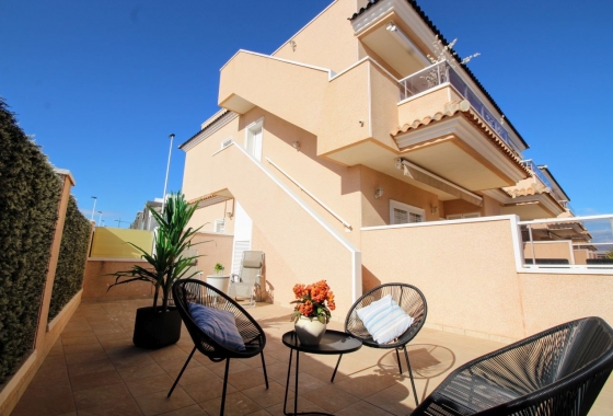 Rynek Wtórny - Bungalow - Orihuela Costa - Punta Prima