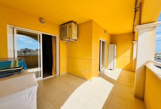 Resale - Apartment / flat - Torrevieja - Torrelamata - La Mata