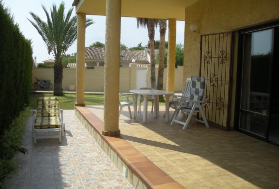 Resale - Villa - Dehesa De Campoamor