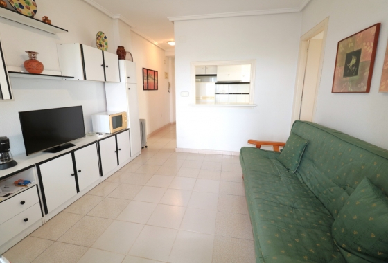 Resale - Apartment / flat - Torrevieja - Playa del Acequión