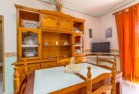 Resale - Apartment / flat - La Mata