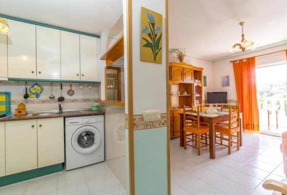 Resale - Apartment / flat - La Mata