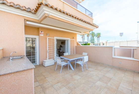 Resale - Apartment / flat - Orihuela Costa - Villamartín