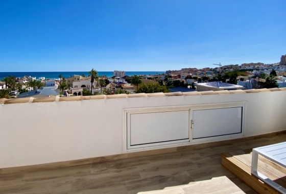 Resale - Apartment / flat - La Mata