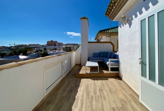 Resale - Apartment / flat - La Mata