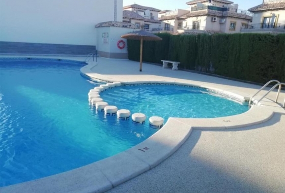 Resale - Apartment / flat - Orihuela Costa - La Zenia