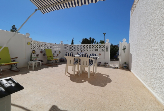 Resale - Bungalow - Torrevieja - La Siesta - El Salado -  Torreta