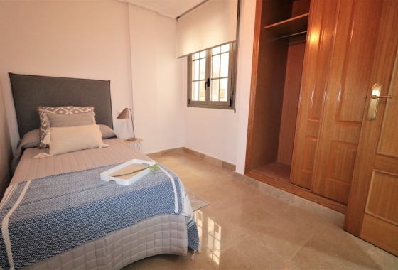 Resale - Apartment / flat - Torrevieja - Centro