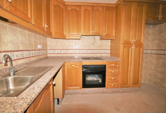 Resale - Apartment / flat - Torrevieja - Centro