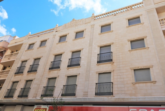 Resale - Apartment / flat - Torrevieja - Centro