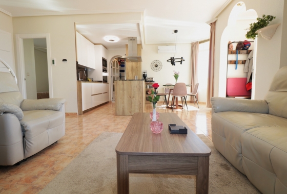 Resale - Villa - Orihuela Costa - Los Altos