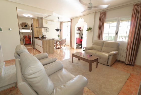 Resale - Villa - Orihuela Costa - Los Altos