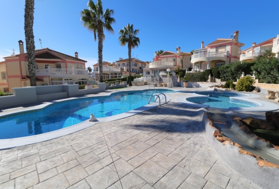 Resale - Villa - Orihuela Costa - Los Altos