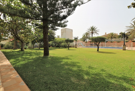 Resale - Villa - Orihuela Costa - Cabo Roig