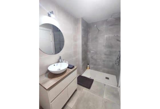 Resale - Apartment / flat - Torrevieja - PLAYA LOS LOCOS