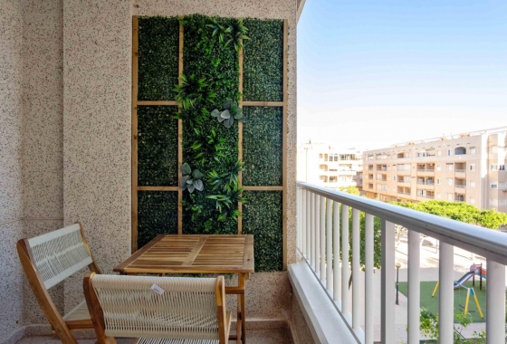 Resale - Apartment / flat - Guardamar del Segura