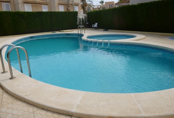 Resale - Bungalow - Torrevieja - Nueva Torrevieja - Aguas Nuevas