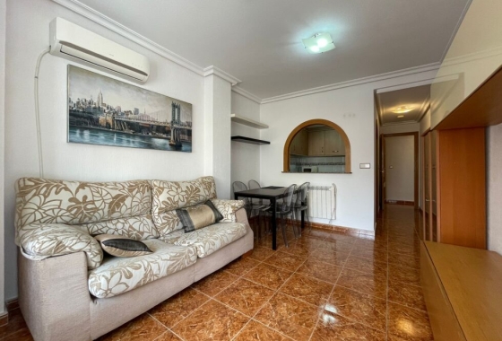 Resale - Apartment / flat - Torrevieja - LA MATA