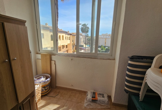 Resale - Apartment / flat - Torrevieja - Punta prima