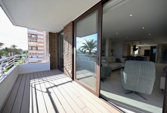 Resale - Apartment / flat - Torrevieja - Centro