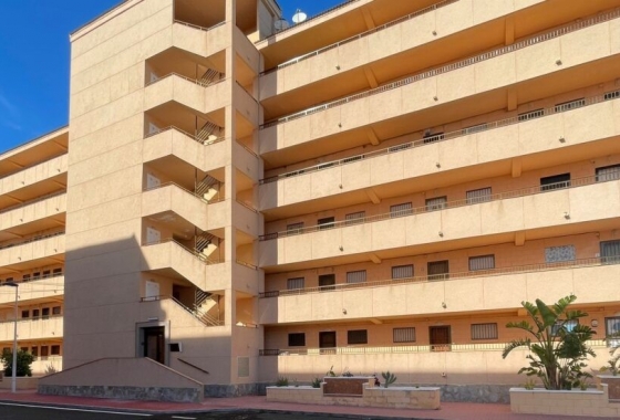 Resale - Apartment / flat - Torrevieja - LA MATA