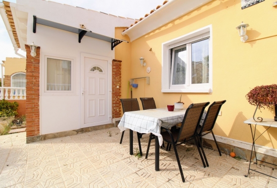 Resale - Villa - Orihuela Costa - La Florida