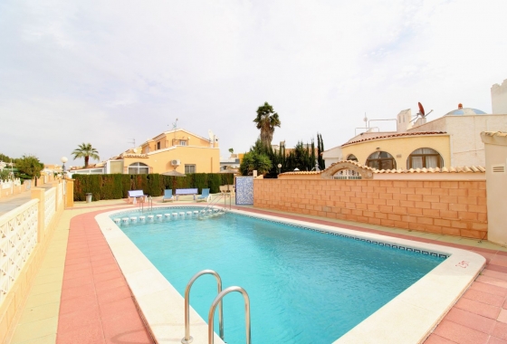 Reventa - Villa - Orihuela Costa - La Florida