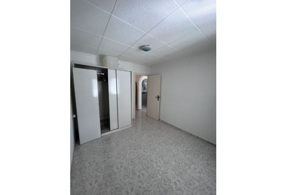 Resale - Bungalow - Torrevieja - El Chaparral