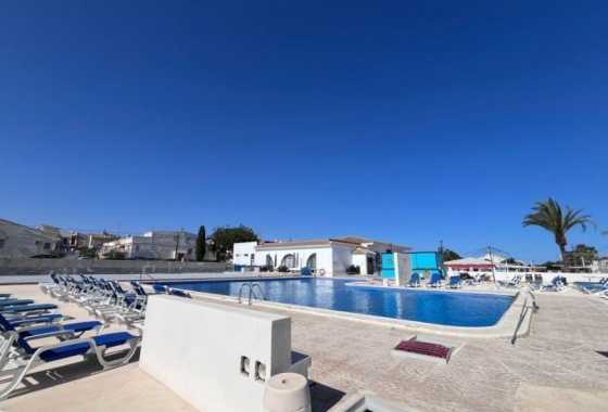 Resale - Bungalow - Torrevieja - El Chaparral