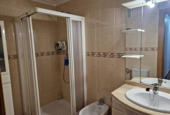 Resale - Apartment / flat - Torrevieja - Playa Acequion