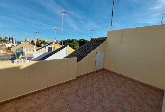 Resale - Bungalow - Orihuela Costa - Punta Prima