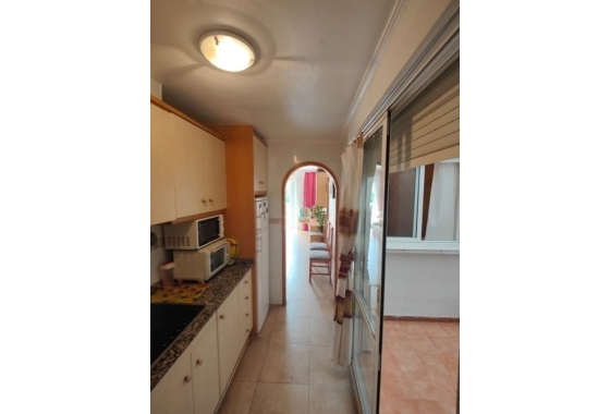 Resale - Apartment / flat - Torrevieja - Playa del Acequión