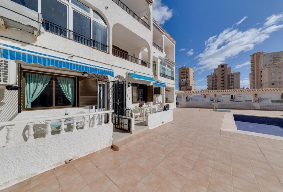 Resale - Apartment / flat - Torrevieja - Torre la mata