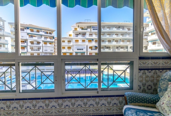 Resale - Apartment / flat - La Mata