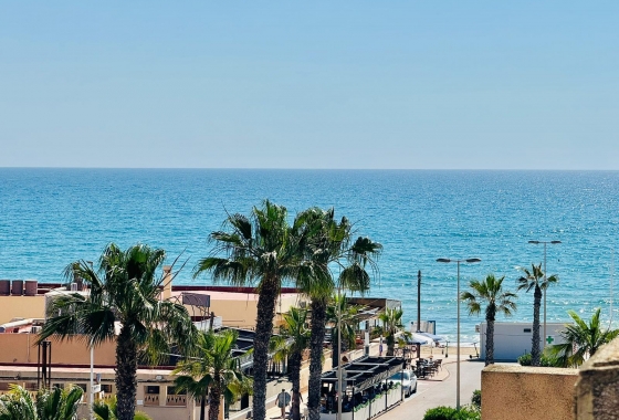 Resale - Apartment / flat - Torrevieja - LA MATA