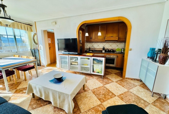 Resale - Apartment / flat - Torrevieja - La Veleta