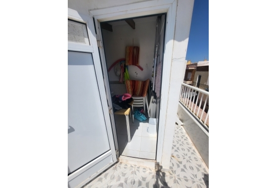 Resale - Apartment / flat - Torrevieja - El Acequión - Los Náufragos