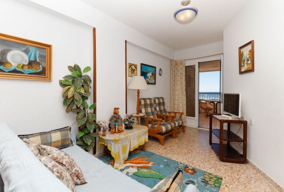 Resale - Apartment / flat - Torrevieja - Playa de los Locos