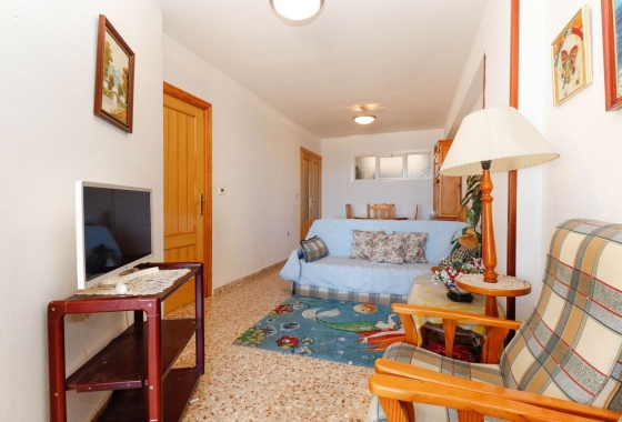 Resale - Apartment / flat - Torrevieja - Playa de los Locos