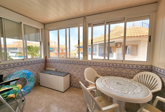 Resale - Apartment / flat - La Mata